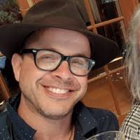 50+ profils pour “Roukis”