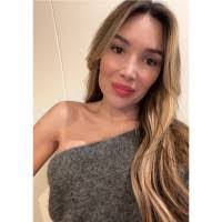 Cindy Hudak's Instagram, Twitter & Facebook