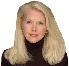 Mitzi Rowe's Instagram, Twitter & Facebook