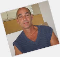 La chaîne m'a contacté par l'intermédiaire de mon agent. Jean Marc Barr S Birthday Celebration Happybday To