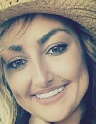 Elizabeth Lacey Strange (Liz)