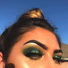 makeup ideas green eyeshadow