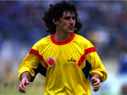 Colombia, brasil, venezuela, ecuador y perú conforman el grupo b de la copa américa 2021. Asi Ha Cambiado La Camiseta De La Seleccion Colombia A Traves De La Historia Goal Com