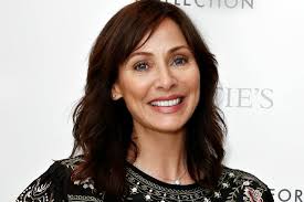 Natalie Imbruglia pregnant "with the help of IVF and a sperm donor".