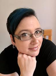 My hair has gotten so long!😱 For my next hair color I'm thinking I was  going to do pastel purple 🤔🤗 OH! OH! My sister, who has never colored her  hair in