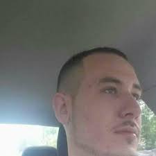 If anyone knows Alexis Carnell I need them to ask this person to message me  ASAP! Nothing bad, just some time sensitive info.