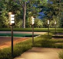 Solar Landscape Lights Aluminum Heavy Duty Outdoor Pathway Decoration  Lighting (Set Of 4)