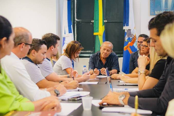 PREFEITURA DE GOIANA E STELLANTIS DIALOGAM SOBRE QUALIFICAÇÃO PROFISSIONAL – FOCO PERNAMBUCO