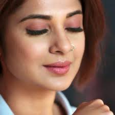 اجمل صور زويا بطلة حب الصدفة Jennifer Winget Girls With Nose Rings Simple Makeup Looks