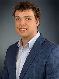 Tabitha Hahn's Instagram, Twitter & Facebook