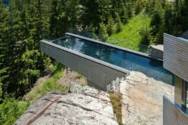 Piscine A Debordement Ou Hors Sol Decouvrez Nos Plus Belles Inspirations Seloger