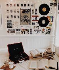 Syd On Instagram Wall Of Memories Im A Very Sentimental Person I Keep My Memories Close At Cute Bedroom Decor Retro Bedrooms Retro Room
