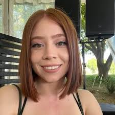 Bibi León (@anabibianalen3)