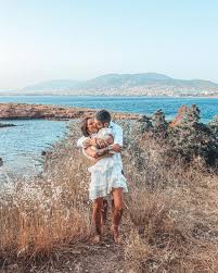 Εριέττα κούρκουλου | στην πιο chic εμφάνιση. Erietta Koyrkoyloy Katalaba Oti Oi Gynaikes Poy Paleyoyn Na Kanoyn Paidaki Eimaste Pantoy