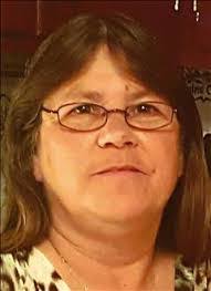 Earl Hinkle's Instagram, Twitter & Facebook