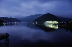 With lots of places to go to and see, also you will find a special place you'll fall in love with. Nationalpark Eifel Rund Um Den Rursee Ii Presse Wk