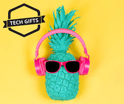 The best way to tell the difference between monday and. 41 Top Tech Gifts 2021 Best Gadgets For Men Women