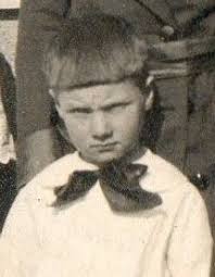 Pictures of Our Ancestors: Rutherford William Barton 1910