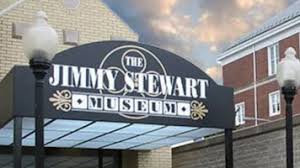 GEORGE BAILEY AWARDS HANDED OUT AT GALA EVENT AT JIMMY STEWART MUSEUM