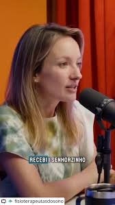 #Repost @fisioterapeutasdosono with @let.repost , • • • • • •, Ei,  fisioterapeuta do sono, MITO OU VERDADE?, “Paciente levanta 8x a noite para  ir ao banheiro e acha que é o tanto de água que bebe!”, ...