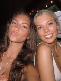 LAUREN WEBB ✩₊˚.⋆☾⋆⁺₊✧ (@__laurenwebb) • Instagram photos and videos