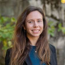 Colleen Heath's Instagram, Twitter & Facebook