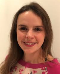 Caroline Salter's Instagram, Twitter & Facebook