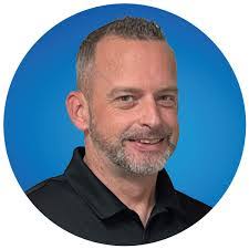 Justin Killam's Instagram, Twitter & Facebook