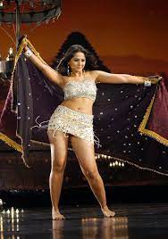 Anushka hot asthram by crazywood. Anushka Shetty Hottest Thighs Show Pics Anushka Shetty Bikini Actress Anushka Indian Actresses