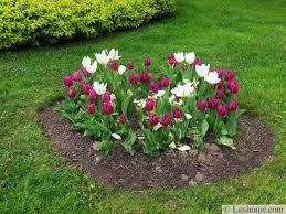Spring Garden Design 25 Spring Flower Beds And Yard Landscaping Ideas Sloped Garden Garden Design Spring Garden