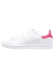 Le design intemporel de la chaussure stan smith est disponible dans une variété de coloris et de tailles. Adidas Originals Stan Smith Sneaker Low White Bold Pink Weiss Zalando De