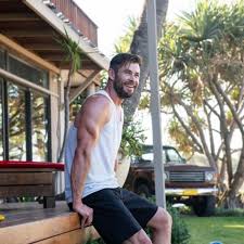 The official facebook page for chris hemsworth news! What Chris Hemsworth Eats Every Day For His Iconic Physique