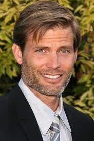 Casper van dien was already used to doing physical work and stunts for the film, including a long fistfight scene and one in which his character was subjected to a public lashing. Casper Van Dien Movies Age Biography