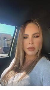 Gladys fue secuestrada hoy en ciudad Obregón. Si saben alguna información  sobre su paradero favor de marcar al 911. Su familia se los agradecerá  eternamente.