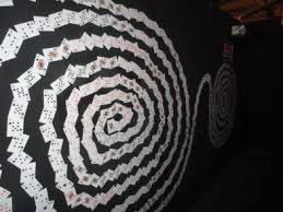 Twisted Alice In Wonderland Comes To Braintree Haunted House Halloween Alice In Wonderland Alice In Wonderland Decorations Alice In Wonderland Diy