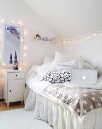 Girl Bedroom Ideas Your Daughter Will Love A Room Filled With Color Patterns And Cute Accessories Click Th Bedroom Inspirations Room Inspiration Girl Room