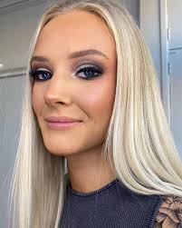 Dear Holland Makeup Artist