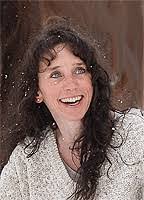 Nicole Ettinger's Instagram, Twitter & Facebook