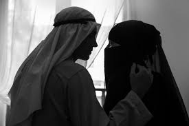 Siang dan malam, zulaikha tak henti memikirkan yusuf. Kisah Cinta Nabi Yusuf Zulaikha Bertukar Nasib Hingga Kemudian Berjodoh Kumparan Com