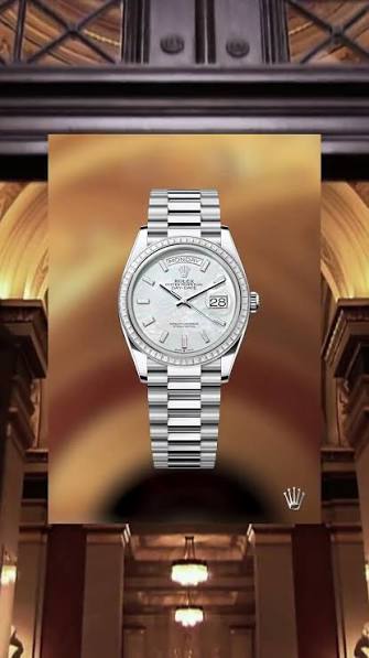 El reloj de prestigio definitivo. El Day-Date 36 de Rolex en platino, caja  de 36 mm, esfera nácar blanco, engastada de diamantes, brazalete President.  , El rellotge de prestigi definitiu. El Day-Date ...