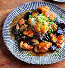 ♡あっさりがっつり♡鶏肉となすの甘辛おろし♡