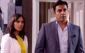 From episode 8836 broadcast on 15/9/20 like, follow and subscribe to the official emmerdale thexvid. Emmerdale Is Priya S New Fiance Too Good To Be True News Emmerdale What S On Tv