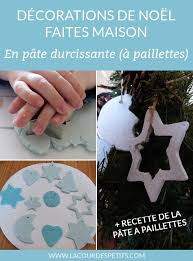 Un Bricolage De Noel Facile Pour Enfant Des 2 Ans Des Decorations Pour Le Sapin A Faire Avec De Bricolage Noel Facile Bricolage Noel Fabriquer Deco De Noel