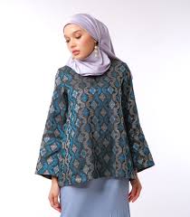 Lihat ide lainnya tentang baju kurung, pakaian, wanita. Kurung Kedah Baju Kurung Kedah Songket Kurung Songket Baju Kurung Tradisional Baju Raya Klasik The Kebaya And Kurung Expert Stay Safe