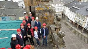 Casa de cultură din roman găzduieşte o serie de evenimente culturale organizate de instituţii de cultură din ţară. El Conselleiro De Cultura Visita Las Obras De La Catedral De Mondonedo