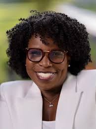 Victoria Christopher Murray