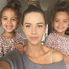 Olivia Senter (oliviasenter)