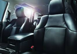 The interior is comfortable and fitted with numerous convenience features. Toyota Land Cruiser Prado 2021 3 0l Tx Diesel In Saudi Arabia New Car Prices Specs Reviews Amp Photos Yallamotor