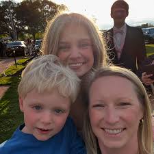 Liza White Layton (@lizawlayton) • Instagram photos and videos