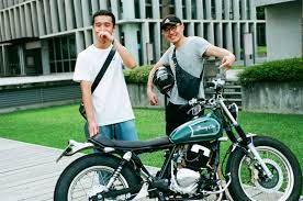 sym husky 150 brat style